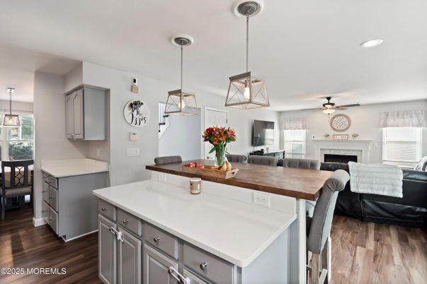 Fireplace, Interior, Kitchen, Pendant Lights, Recessed Lighting, Wood Texture Flooring