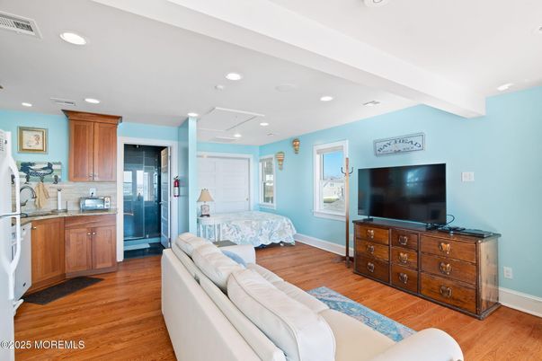 Bedroom, Interior, Kitchen, Living room, Recessed Lighting, Wood Texture Flooring