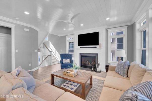 Fireplace, Interior, Living room, Recessed Lighting, Wood Texture Flooring