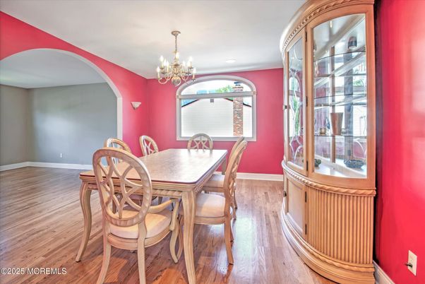 Chandelier, Dining room, Interior, Recessed Lighting, Wood Texture Flooring