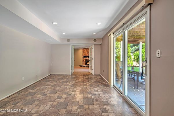 Interior, Recessed Lighting