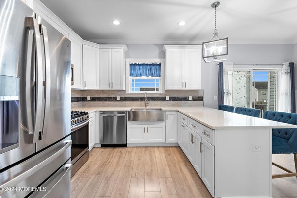 Interior, Kitchen, Pendant Lights, Recessed Lighting, Stainless Steel Appliances, Wood Texture Flooring