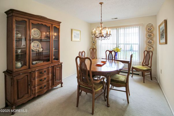 Chandelier, Dining room, Interior