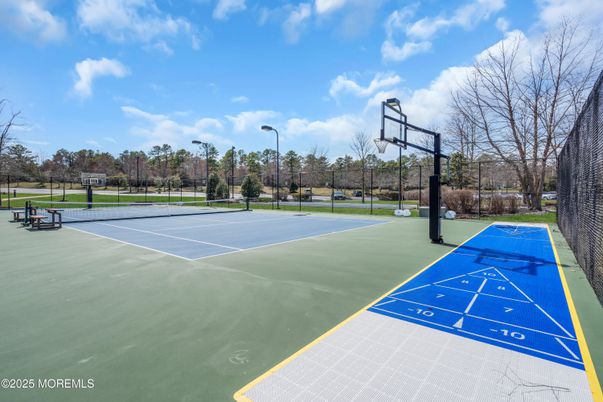 Exterior, Tennis Courts