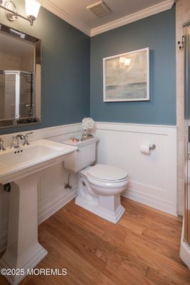Bathroom, Interior, Wood Texture Flooring