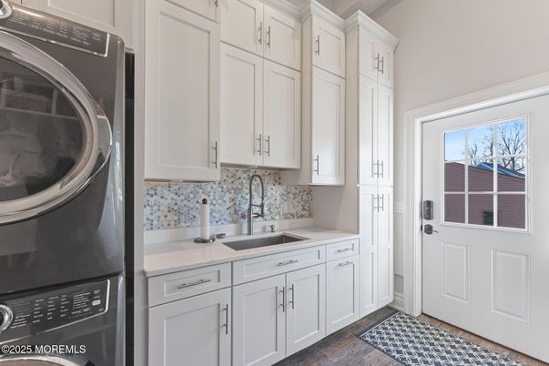 Interior, Kitchen, Washer