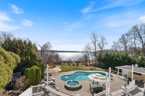 Exterior, Pool, Water