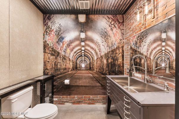 Bathroom, Interior, Stone Walls