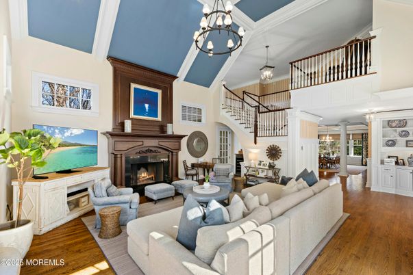 Chandelier, Fireplace, Interior, Living room, Pendant Lights, Wood Texture Flooring