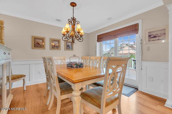 Chandelier, Dining room, Interior, Wood Texture Flooring