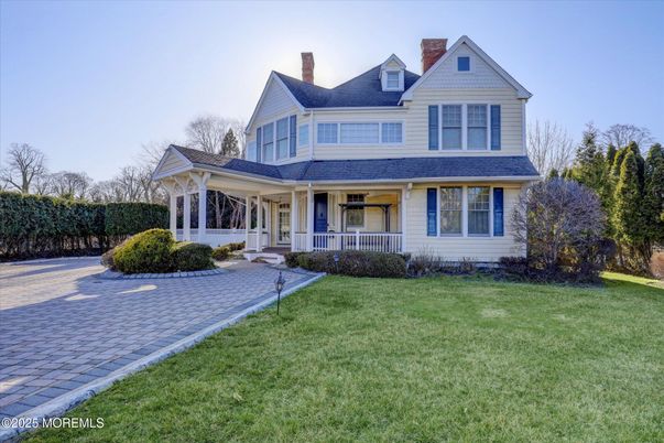 Backyard, Exterior, Facade, Farmhouse