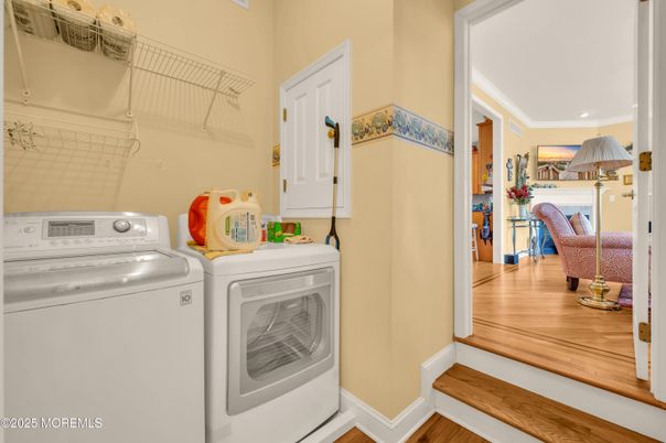 Interior, Recessed Lighting, Utility Closets, Washer, Wood Texture Flooring