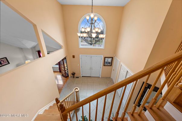 Chandelier, Interior