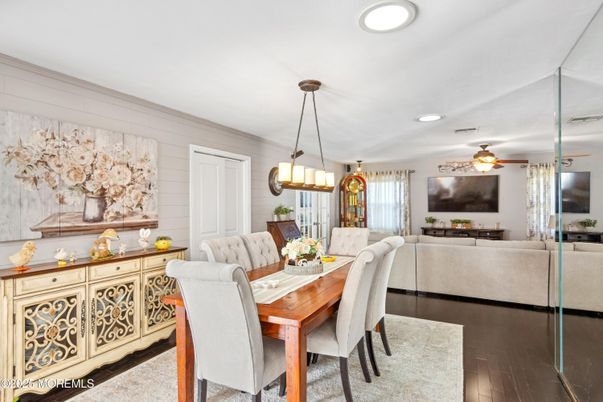 Dining room, Interior, Living room, Pendant Lights, Recessed Lighting, Wood Texture Flooring