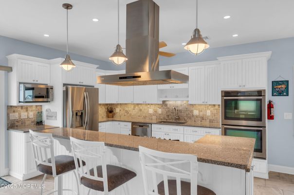 Interior, Kitchen, Pendant Lights, Recessed Lighting, Stainless Steel Appliances