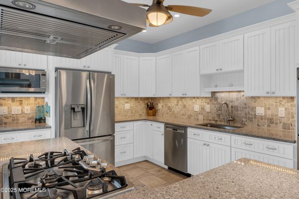 Interior, Kitchen, Stainless Steel Appliances