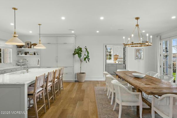 Dining room, Interior, Kitchen, Pendant Lights, Recessed Lighting, Wood Texture Flooring