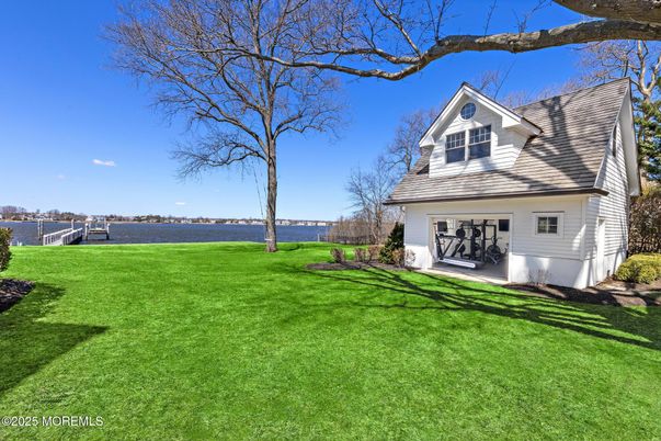 Backyard, Exterior, Water