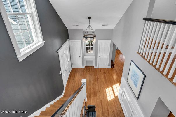 Interior, Pendant Lights, Wood Texture Flooring