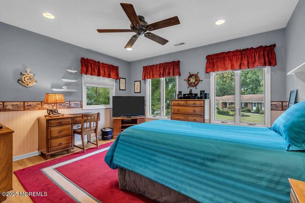 Bedroom, Home Office, Interior, Recessed Lighting, Wood Texture Flooring