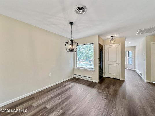 Empty room, Interior, Pendant Lights, Wood Texture Flooring