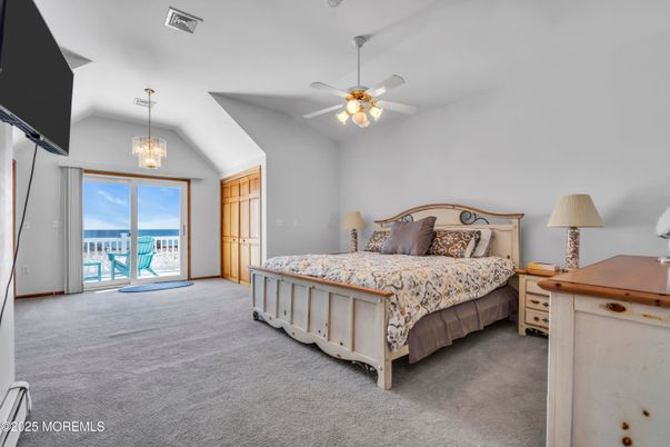 Bedroom, Interior, Pendant Lights