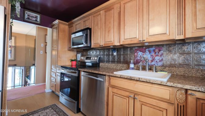 Interior, Kitchen, Wood Texture Flooring
