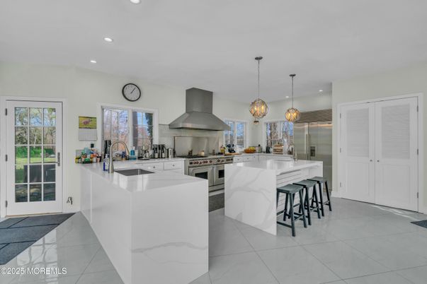 Interior, Kitchen, Pendant Lights, Recessed Lighting, Stainless Steel Appliances
