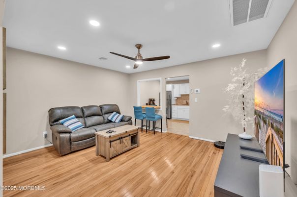 Dining room, Interior, Living room, Recessed Lighting, Wood Texture Flooring
