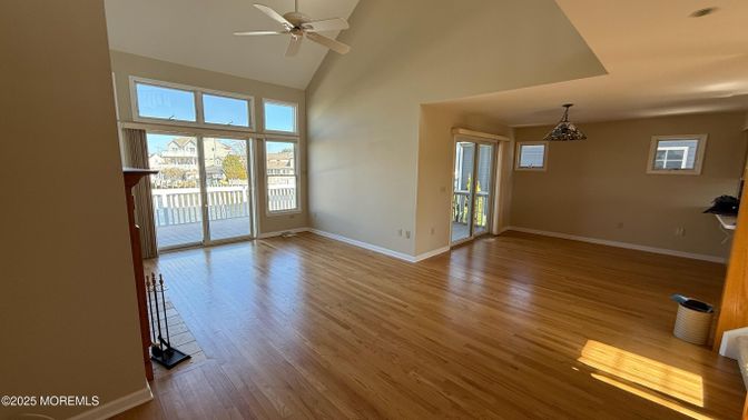 Empty room, Interior, Wood Texture Flooring
