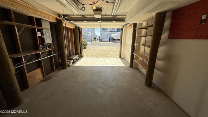 Garage, Interior