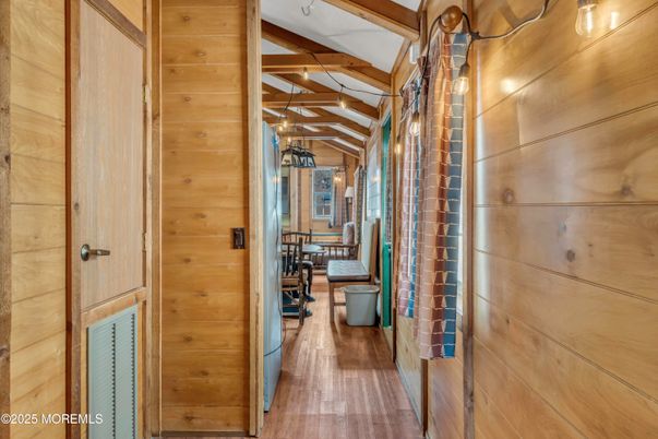 Interior, Wooden Walls