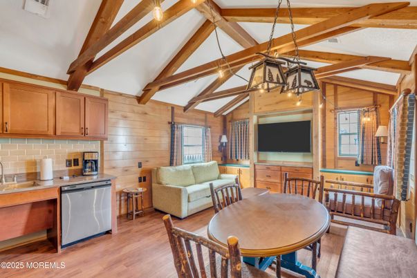 Dining room, Interior, Kitchen, Pendant Lights, Wooden Beams, Wood Texture Flooring, Wooden Walls