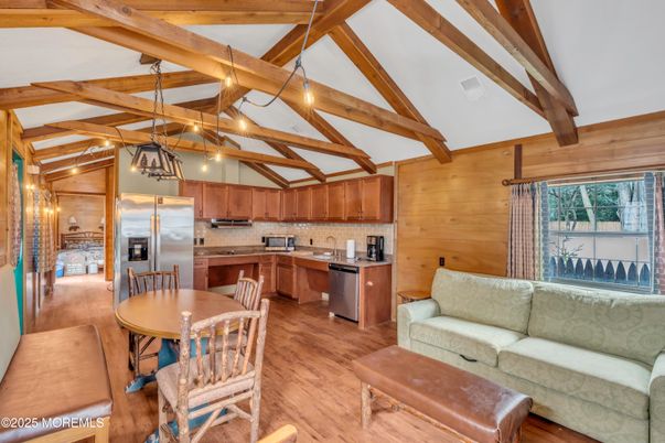 Interior, Kitchen, Living room, Pendant Lights, Stainless Steel Appliances, Wooden Beams, Wood Texture Flooring