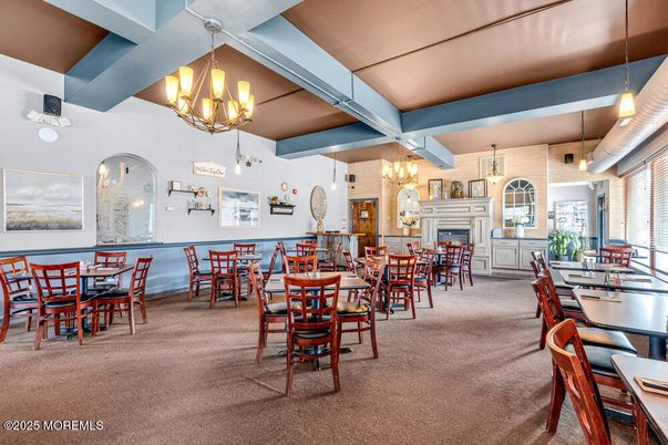 Chandelier, Dining room, Fireplace, Interior, Pendant Lights