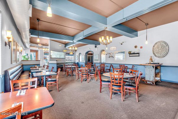 Chandelier, Dining room, Interior, Pendant Lights, Recessed Lighting