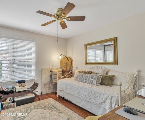 Bedroom, Home Office, Interior, Wood Texture Flooring