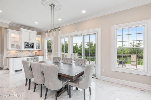 Dining room, Interior, Kitchen, Marble, Pendant Lights, Recessed Lighting