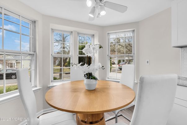Dining room, Interior