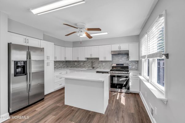 Interior, Kitchen, Stainless Steel Appliances, Wood Texture Flooring