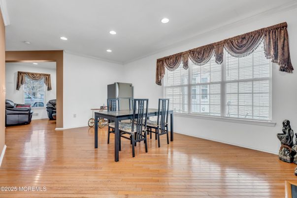 Dining room, Interior, Recessed Lighting, Wood Texture Flooring