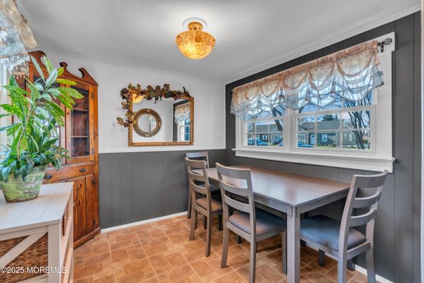 Dining room, Interior