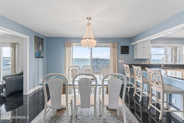 Chandelier, Dining room, Interior, Recessed Lighting, Water