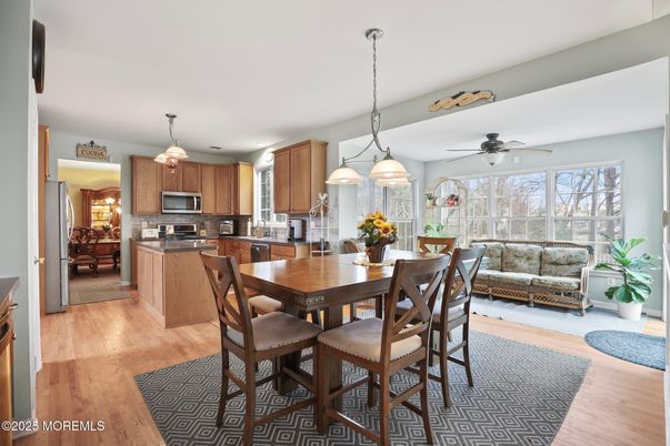 Dining room, Interior, Kitchen, Pendant Lights, Stainless Steel Appliances, Wood Texture Flooring