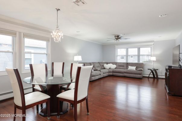 Chandelier, Dining room, Interior, Living room, Recessed Lighting, Wood Texture Flooring