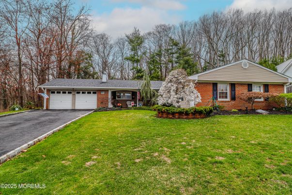 Attached, Exterior, Facade, Brick Facade, Ranch