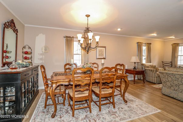 Chandelier, Dining room, Interior, Recessed Lighting, Wood Texture Flooring