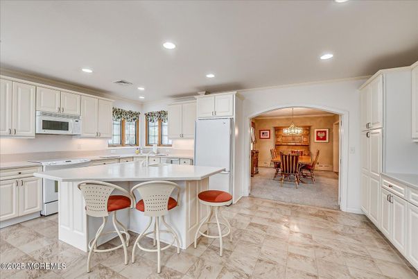 Dining room, Interior, Kitchen, Pendant Lights, Recessed Lighting