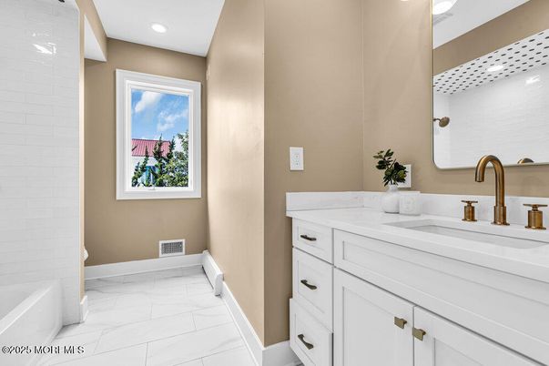 Bathroom, Dual Sink Vanities, Interior, Marble, Recessed Lighting