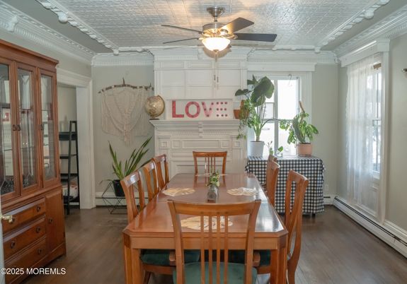 Dining room, Interior, Wood Texture Flooring